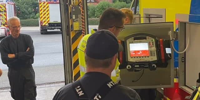 rettungsdienstcuxland_besuch-ffwarstade Der RDC ist zu besuch bei der Freiwilligen Feuerwehr Warstade